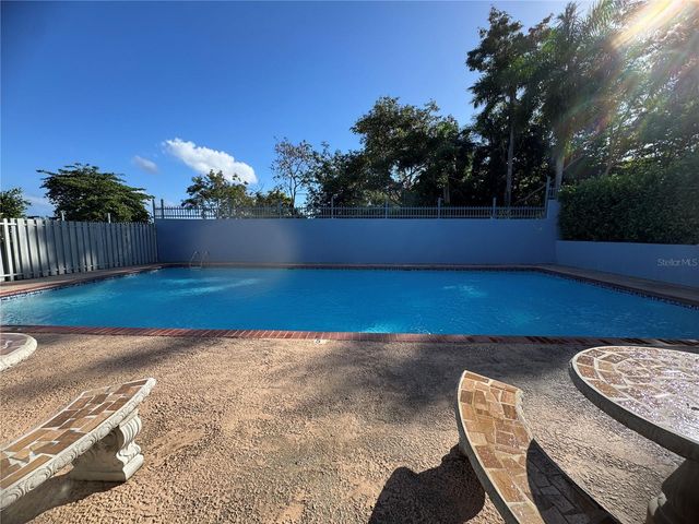 650 AVE. CECILIANA, San Juan, PR 00926