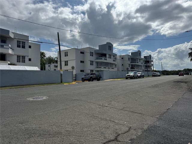 650 AVE. CECILIANA, San Juan, PR 00926