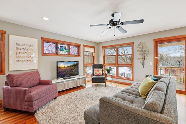 219 Morgan Avenue N, Minneapolis, MN 55405