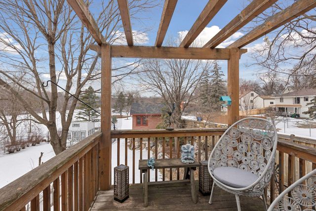 219 Morgan Avenue N, Minneapolis, MN 55405