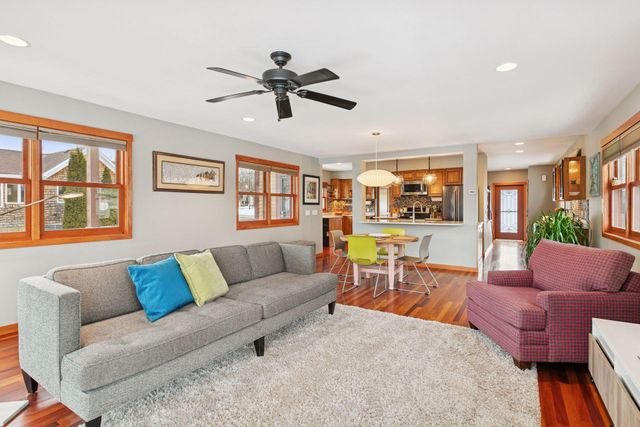 219 Morgan Avenue N, Minneapolis, MN 55405