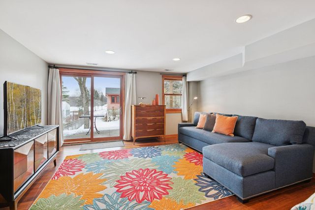 219 Morgan Avenue N, Minneapolis, MN 55405