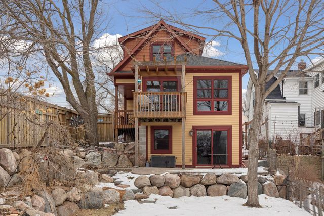 219 Morgan Avenue N, Minneapolis, MN 55405