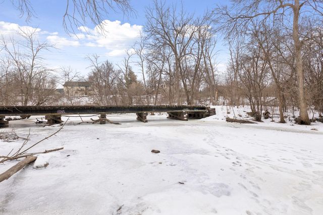 219 Morgan Avenue N, Minneapolis, MN 55405