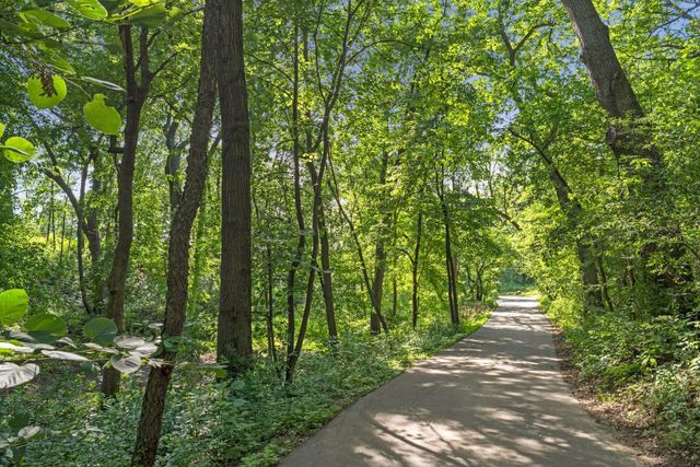 219 Morgan Avenue N, Minneapolis, MN 55405