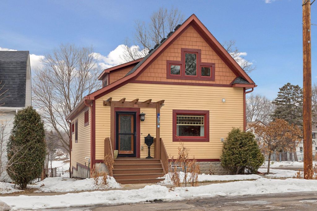 219 Morgan Avenue N, Minneapolis, MN 55405