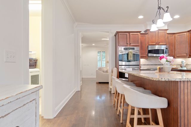 1175 Westhaven Blvd, Franklin, TN 37064