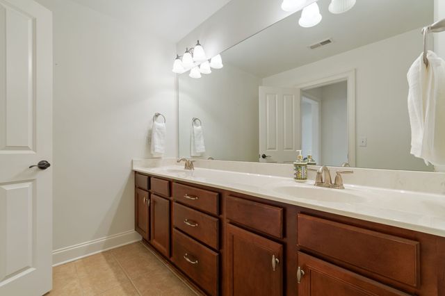 1175 Westhaven Blvd, Franklin, TN 37064