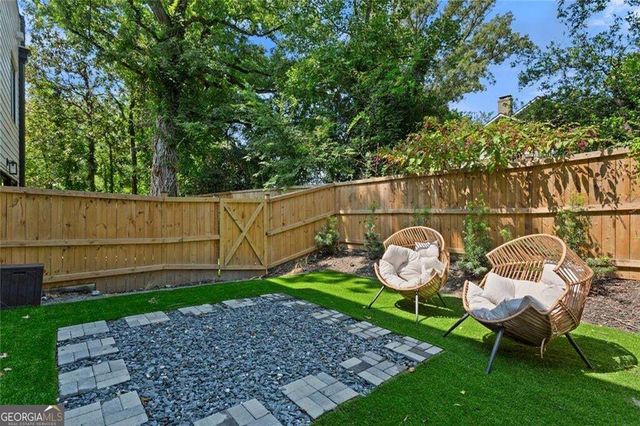 1631 Overlook Way NW, Atlanta, GA 30318