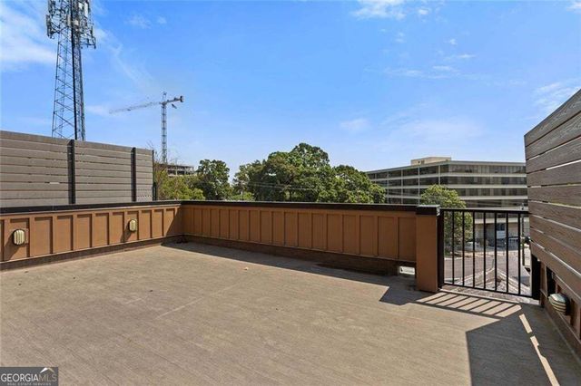1631 Overlook Way NW, Atlanta, GA 30318