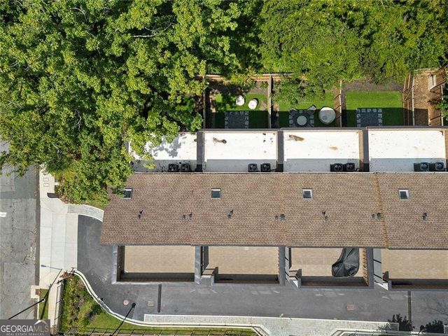 1631 Overlook Way NW, Atlanta, GA 30318
