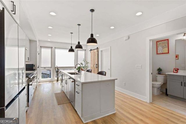 1631 Overlook Way NW, Atlanta, GA 30318