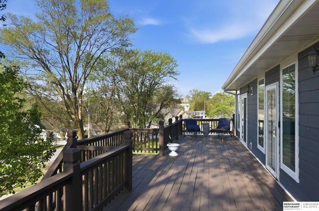 1702 Dunbar Drive, Plattsmouth, NE 68048