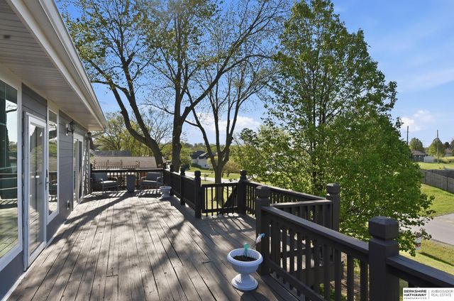 1702 Dunbar Drive, Plattsmouth, NE 68048