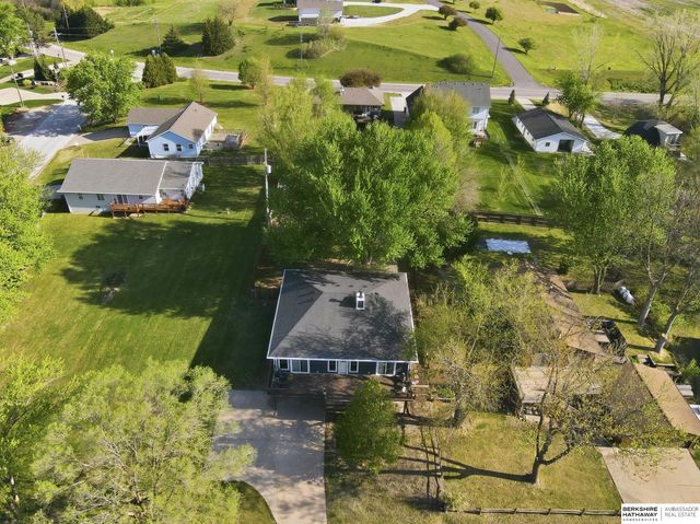 1702 Dunbar Drive, Plattsmouth, NE 68048