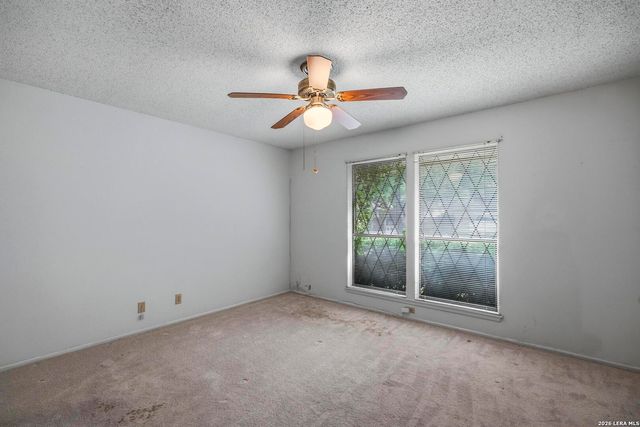 3711 HUNTERS CIR, San Antonio, TX 78230