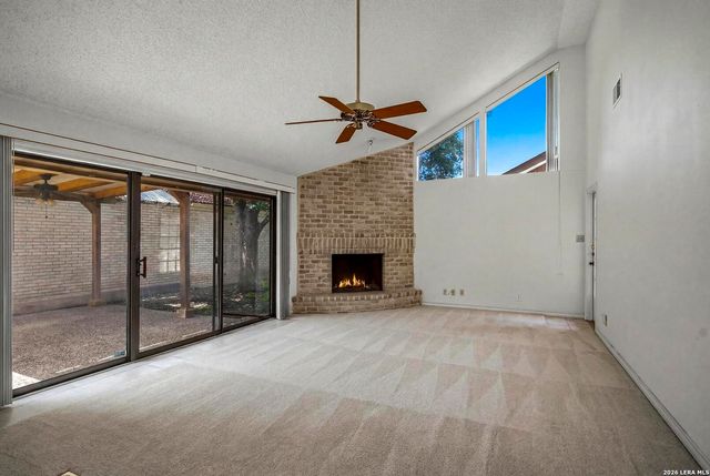 3711 HUNTERS CIR, San Antonio, TX 78230