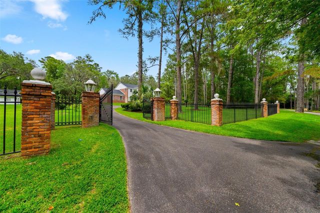 7216 NW 20TH PLACE, Gainesville, FL 32605