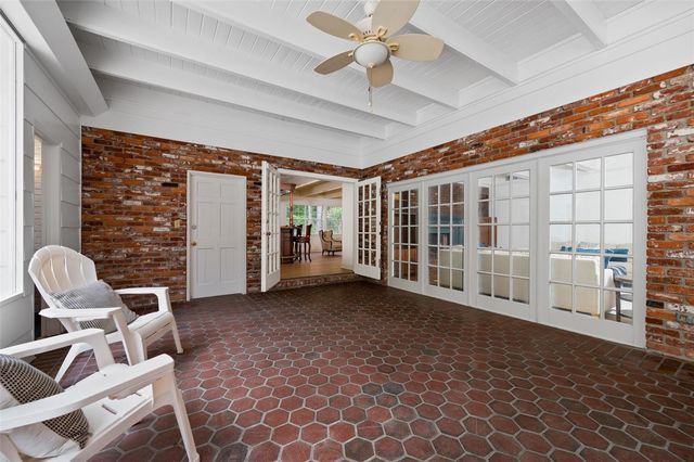 7216 NW 20TH PLACE, Gainesville, FL 32605