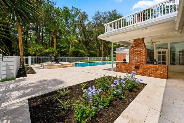7216 NW 20TH PLACE, Gainesville, FL 32605
