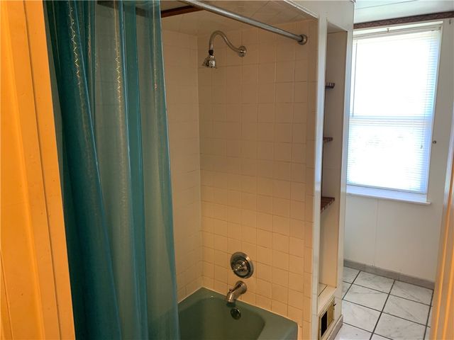 787 Guys Run Rd, Harmar, PA 15238