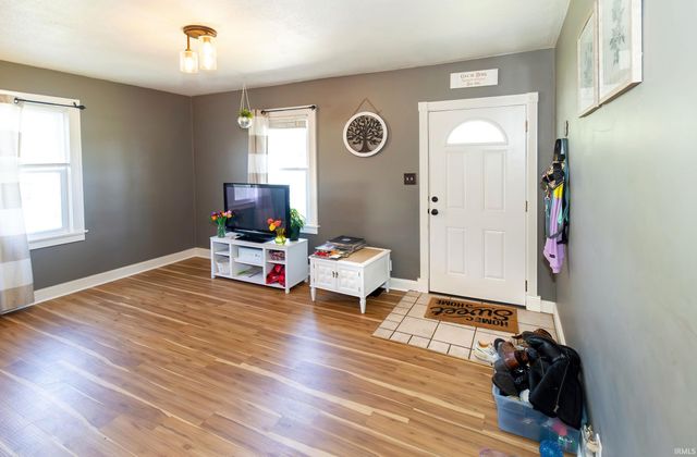 221 Vann Avenue, Evansville, IN 47714