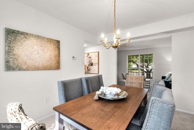 9704 STANTON HALL CT, Gaithersburg, MD 20882