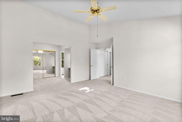 9704 STANTON HALL CT, Gaithersburg, MD 20882