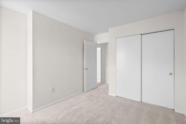 9704 STANTON HALL CT, Gaithersburg, MD 20882