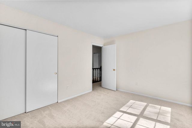 9704 STANTON HALL CT, Gaithersburg, MD 20882