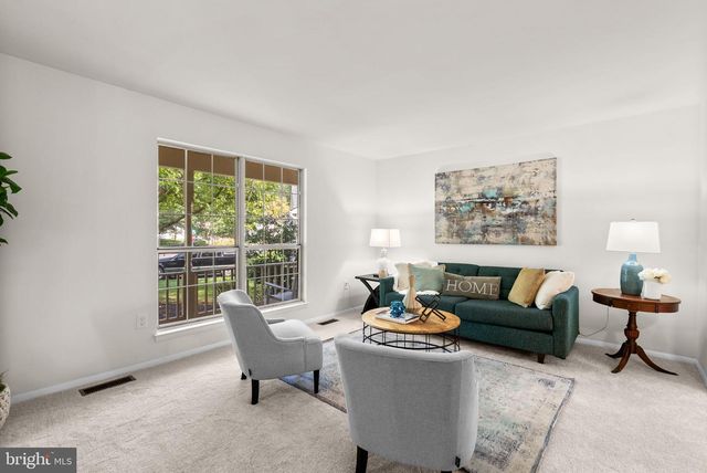 9704 STANTON HALL CT, Gaithersburg, MD 20882