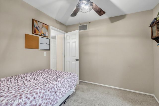7 Sunnydale Court, Bayville, NJ 08721