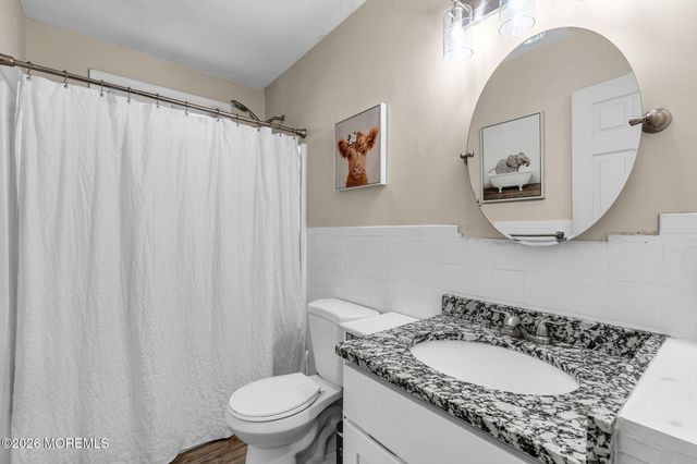 7 Sunnydale Court, Bayville, NJ 08721
