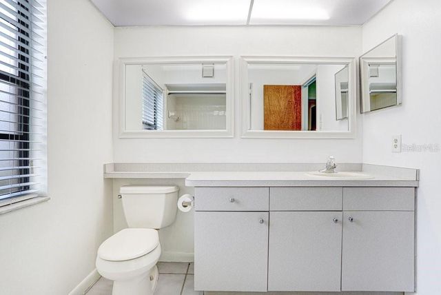 1328 CORNER OAKS DRIVE, Brandon, FL 33510