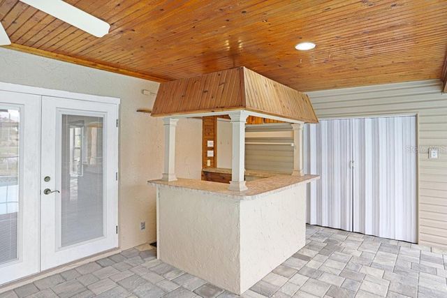 1328 CORNER OAKS DRIVE, Brandon, FL 33510