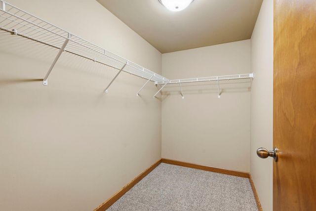2905 127th Circle NW, Coon Rapids, MN 55448