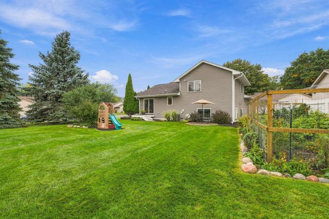 2905 127th Circle NW, Coon Rapids, MN 55448