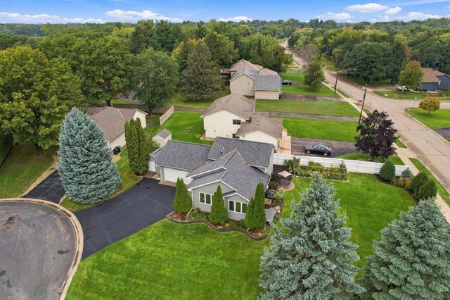 2905 127th Circle NW, Coon Rapids, MN 55448