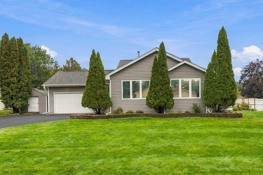 2905 127th Circle NW, Coon Rapids, MN 55448 — photo 2