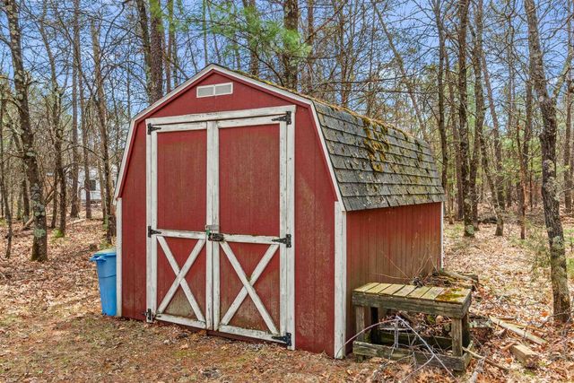 N9592 17th Avenue, Necedah, WI 54646