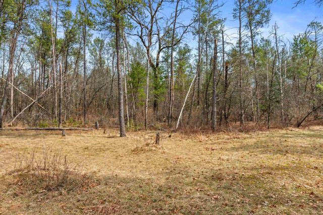 N9592 17th Avenue, Necedah, WI 54646