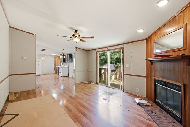 729 Elm St, Spring Hill, TN 37174