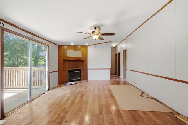 729 Elm St, Spring Hill, TN 37174
