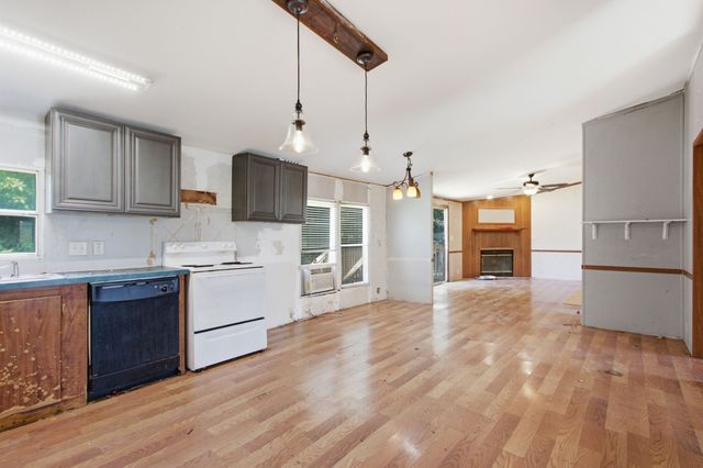 729 Elm St, Spring Hill, TN 37174