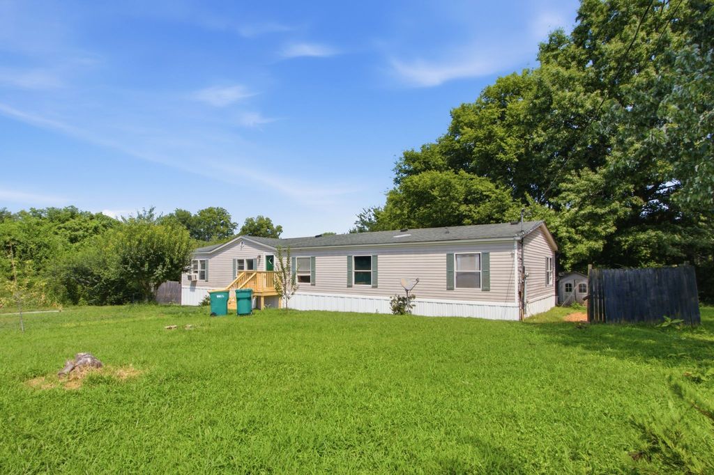 729 Elm St, Spring Hill, TN 37174