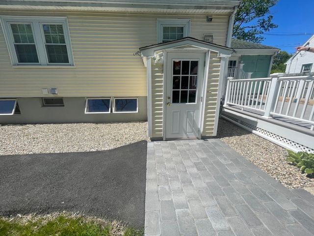 340 Albion St 2, Wakefield, MA 01880