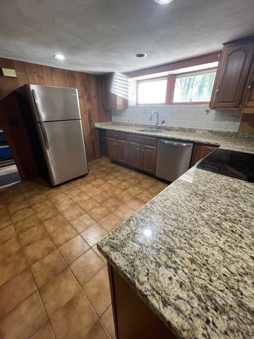 340 Albion St 2, Wakefield, MA 01880