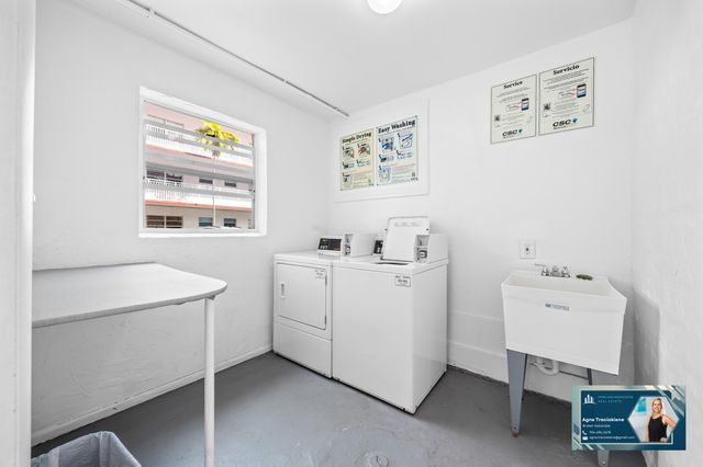 4000 NW 44th Avenue 315, Lauderdale Lakes, FL 33319