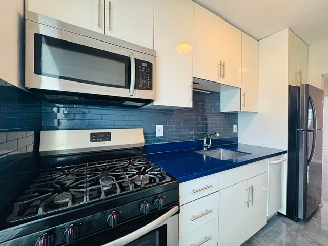 935 8th Street 11, Miami Beach, FL 33139