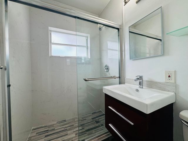 935 8th Street 11, Miami Beach, FL 33139